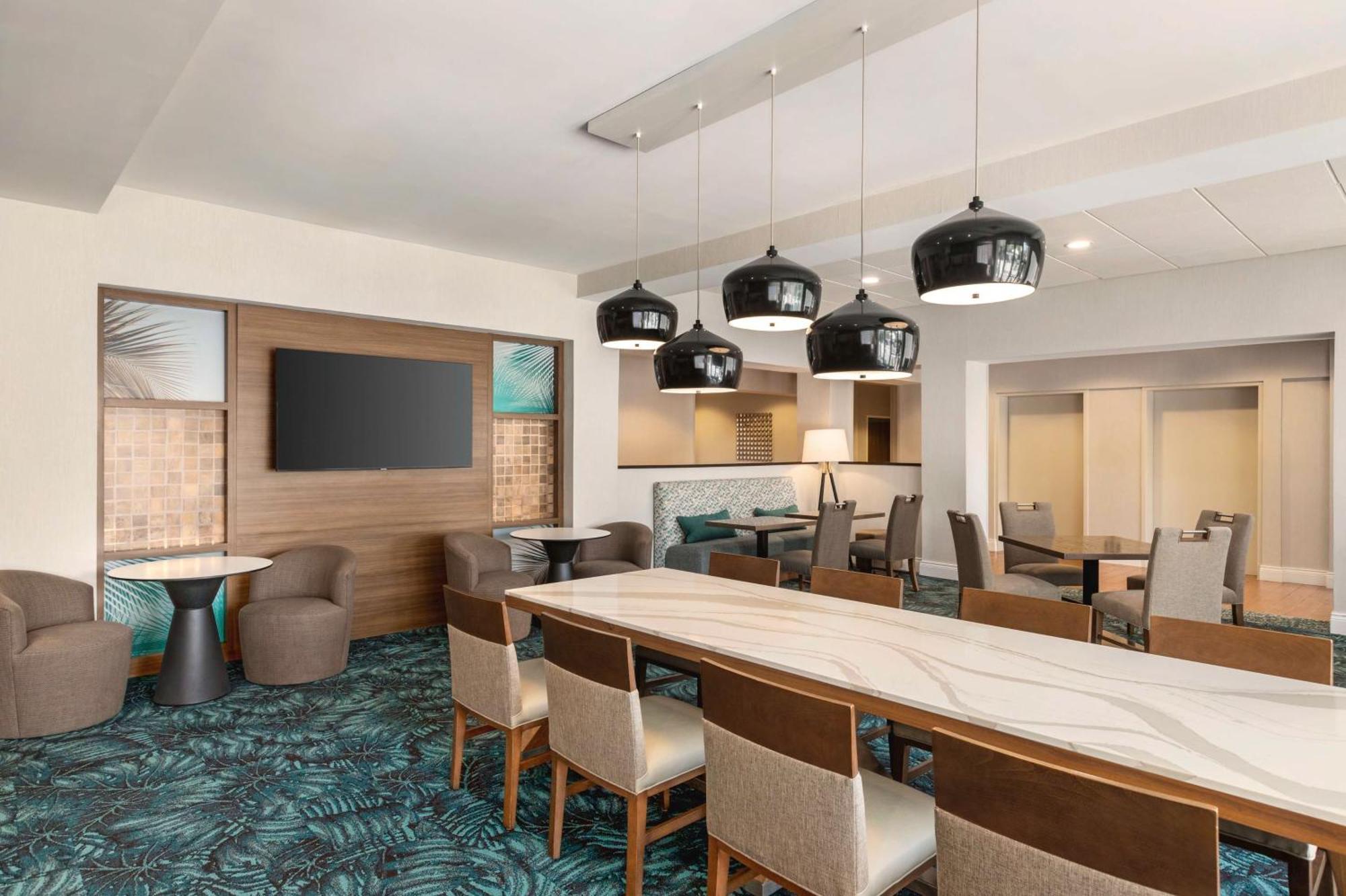 Hampton Inn Pembroke Pines Exterior foto